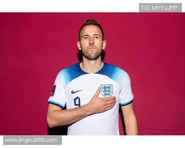 三狮军团足球明星的辉煌历程与未来展望解析 三狮军团足球明星的辉煌历程与未来展望解析