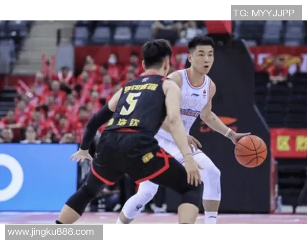 深入分析成都篮球队区域防守战术的特点与应用策略 深入分析成都篮球队区域防守战术的特点与应用策略